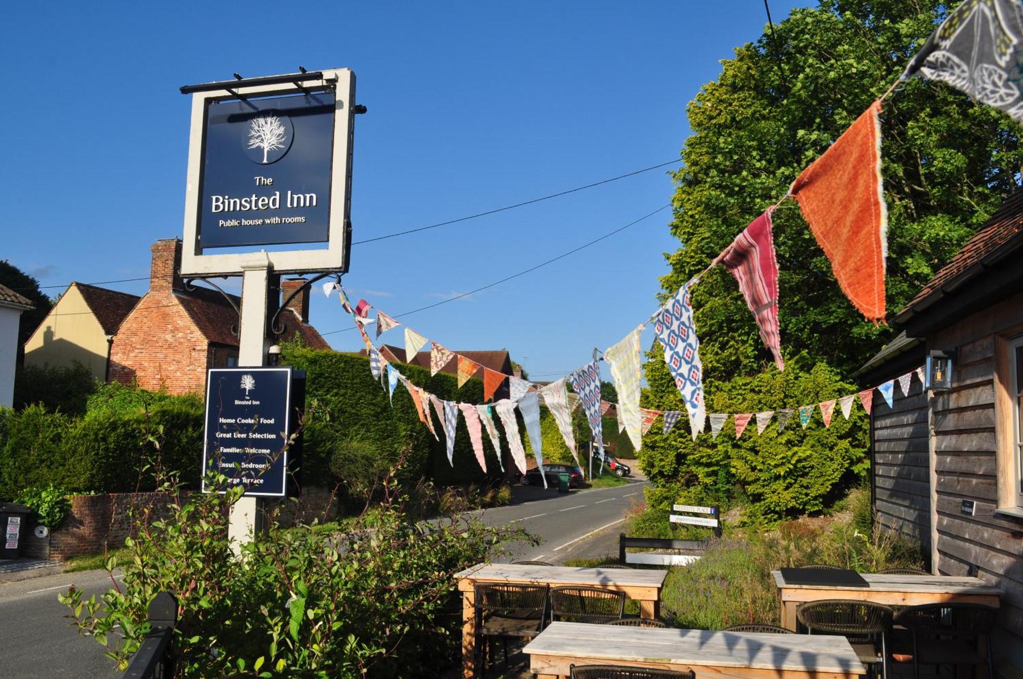 The Binsted * Alton (Hampshire)